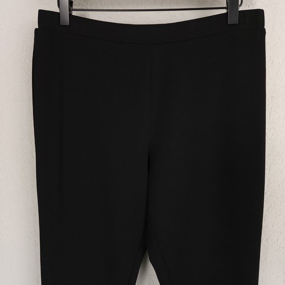 ASOS Design 10 Petite Black High Rise Slim Kick Flare Slim Fit Suit Pants - Picture 3 of 10